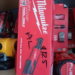 Milwaukee M12 3/8" Ratchet.  Tool-Only 