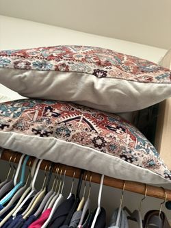 Couch pillows