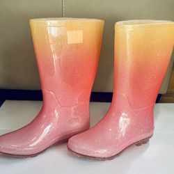 ☔ Girls’ Ombre rain boots - Size 2 - 💲12