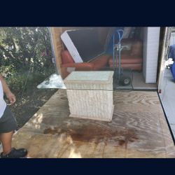 Dining room table will deliver