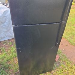 Black GE Refrigerator 