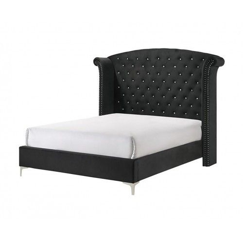 Brand new modern glamorous king size tufted wingback velvet bedframe