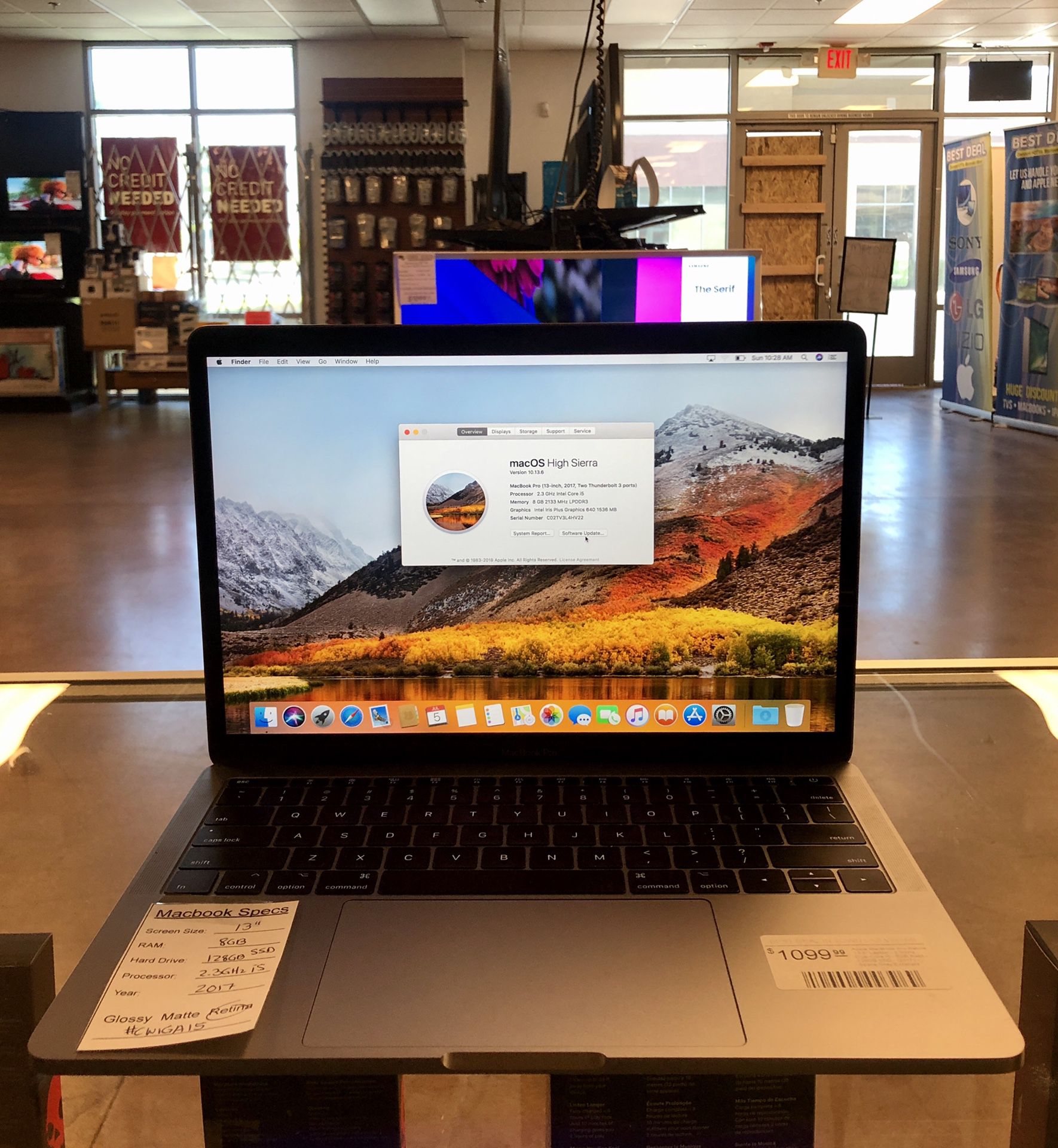 13" MacBook Pro Retina - 2016 Model at $1099.99 - Financing Available!