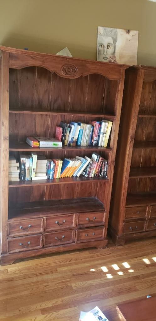 1 of 2 Bookshelves