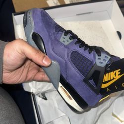 Retro 4 Lakers 