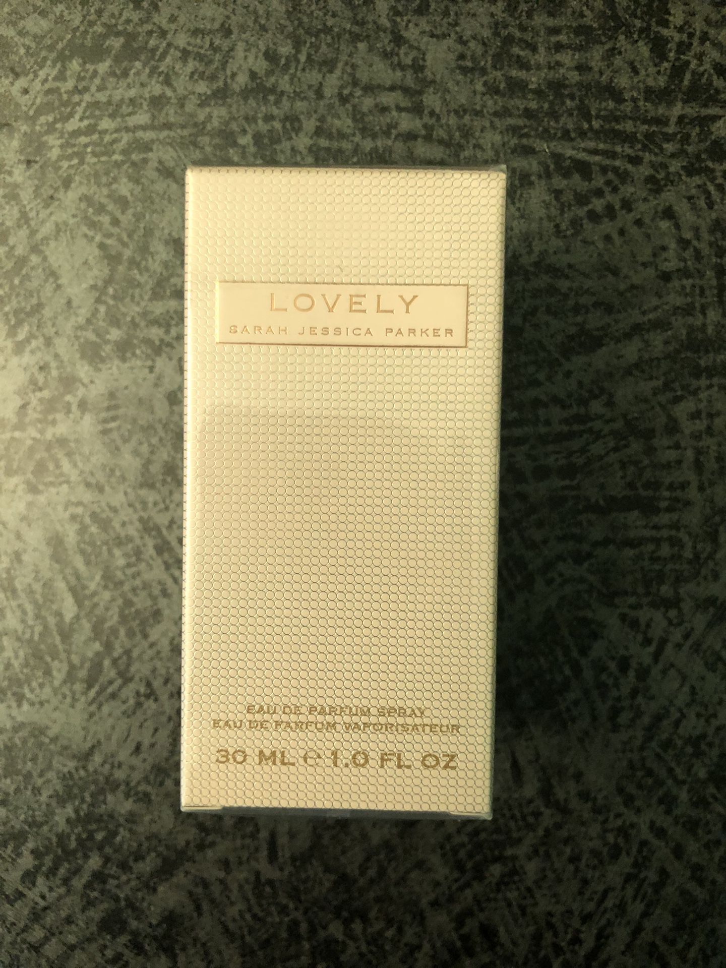 Lovely by Sarah Jessica Parker (EDP, 1oz) - Brand New & Boxed