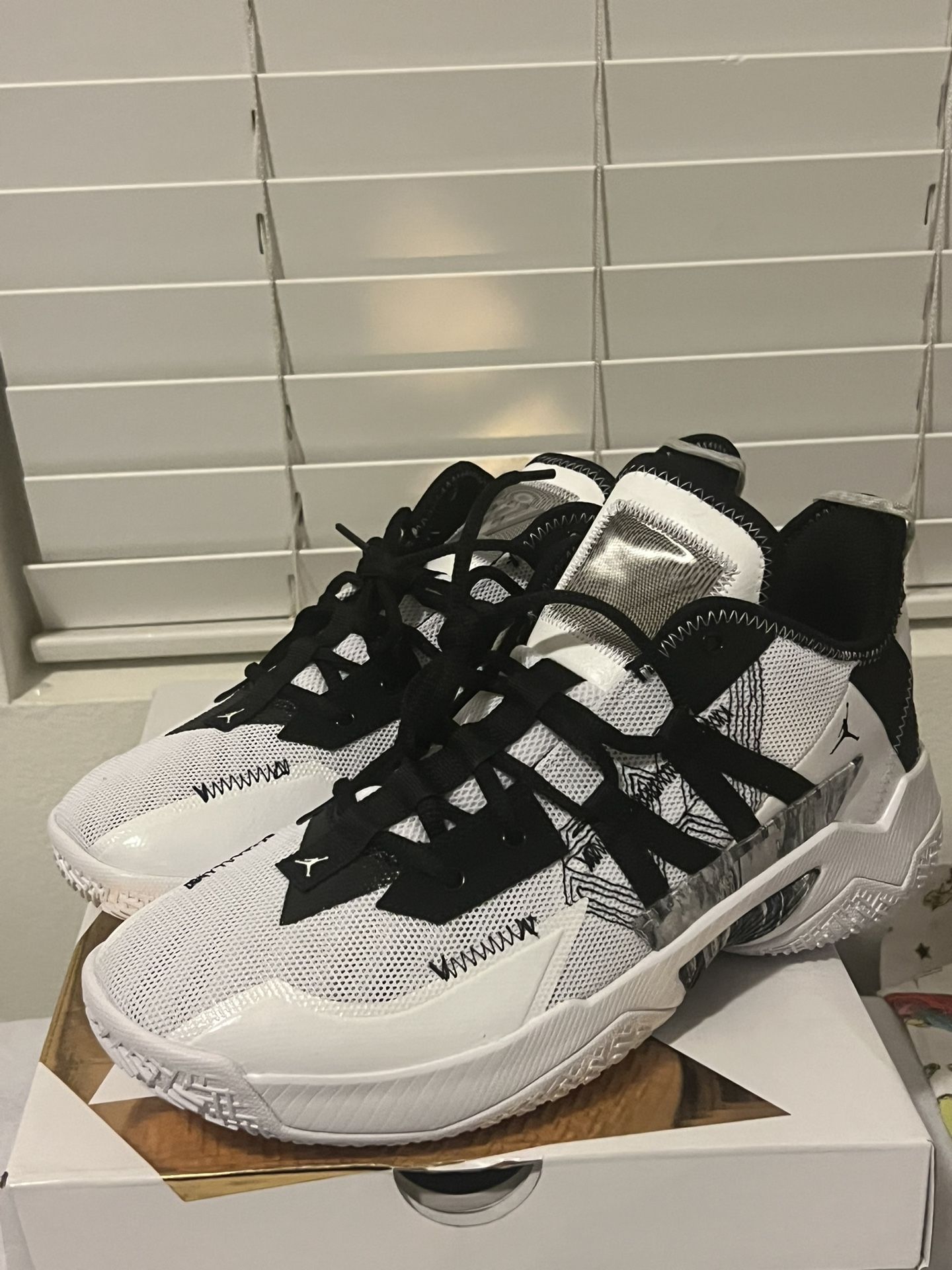 JORDAN ONE TAKE II
