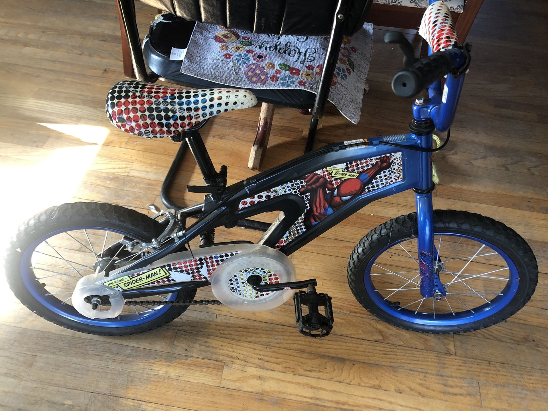 Boys Spider-Man Bike