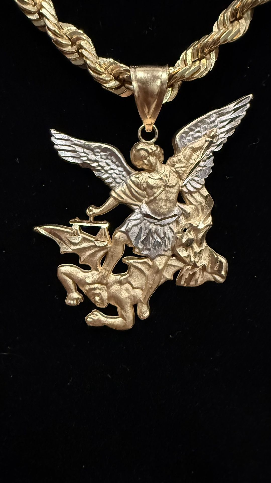 14k Gold Pendant