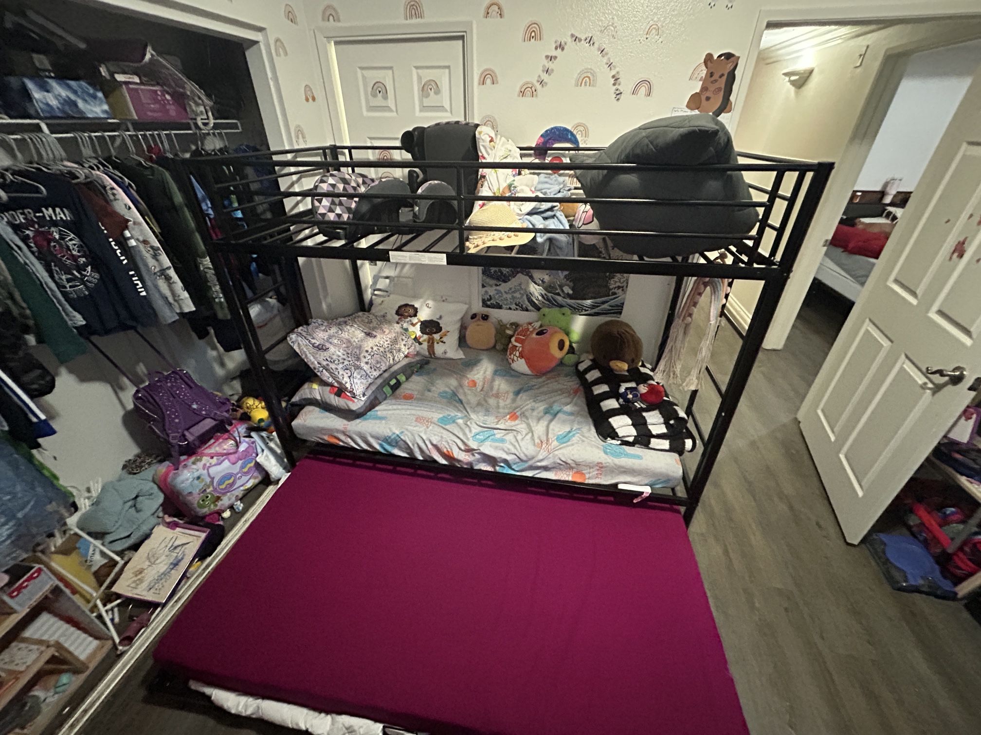 Twin Bunk bed and Trundle w/ 2 twin mattress