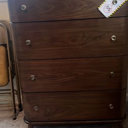 New 4 Drawer Wood Dresser