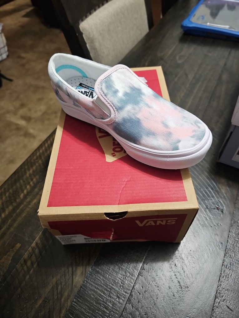 Shoes (VANS)