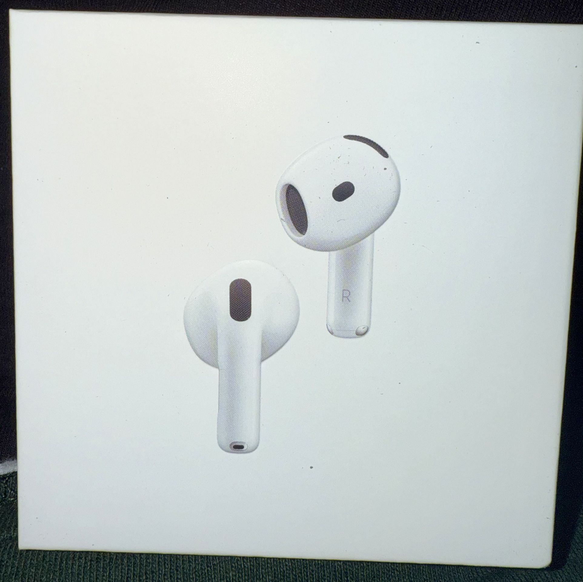 AirPods 4 With Noise Cancellation new
