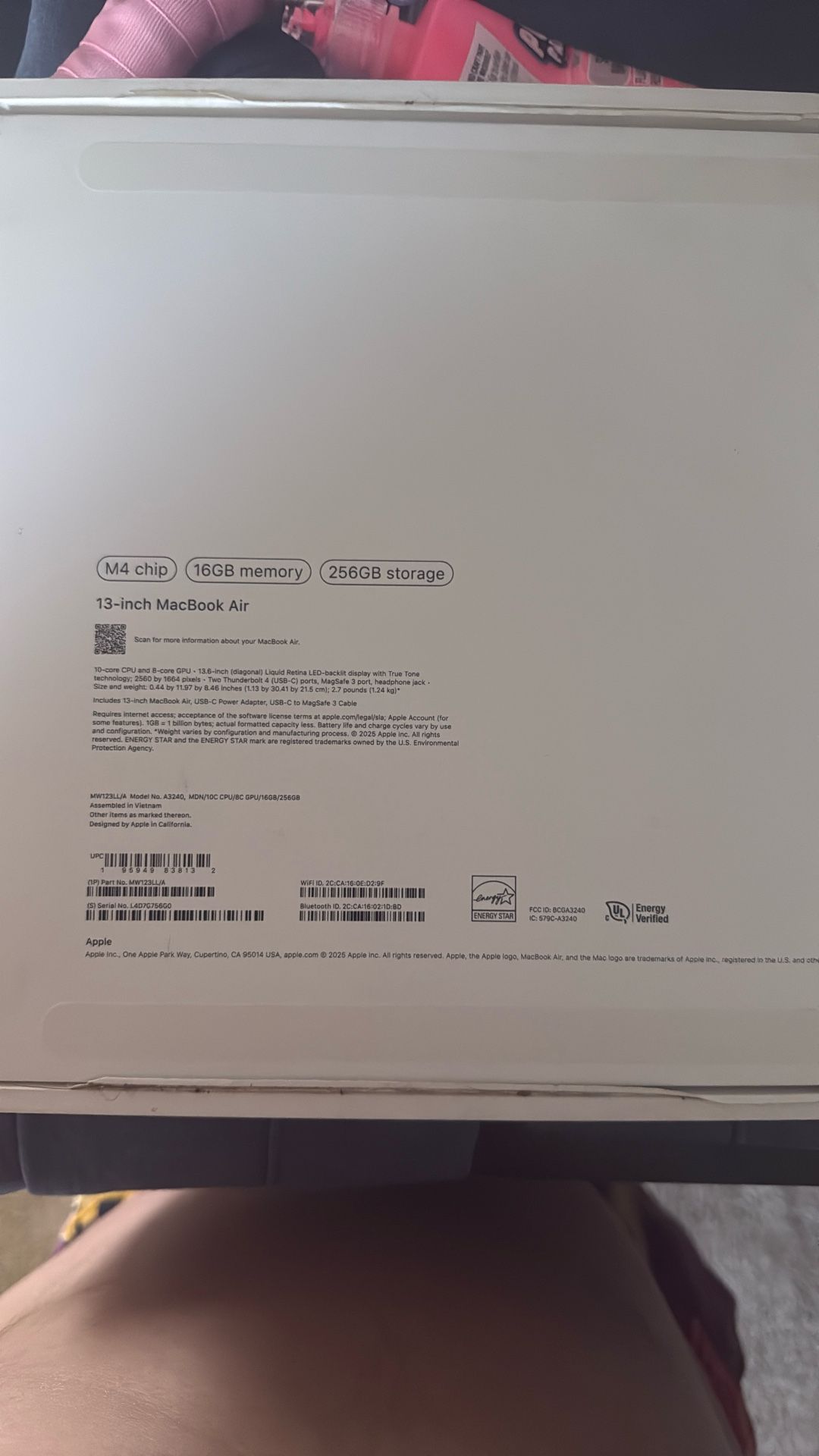 MacBook Air 13 Inch M4 Chip 16GB Memory 256 GB Storage 