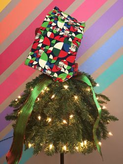 Lularoe One Size Christmas leggings