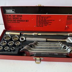 Master Mechanic 3/8 drive Tool set With Wrenches