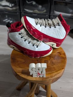 Size 11 Men's 
Nike Air Jordan 9 
Retro Gym Red 
 (302370-160) OG All