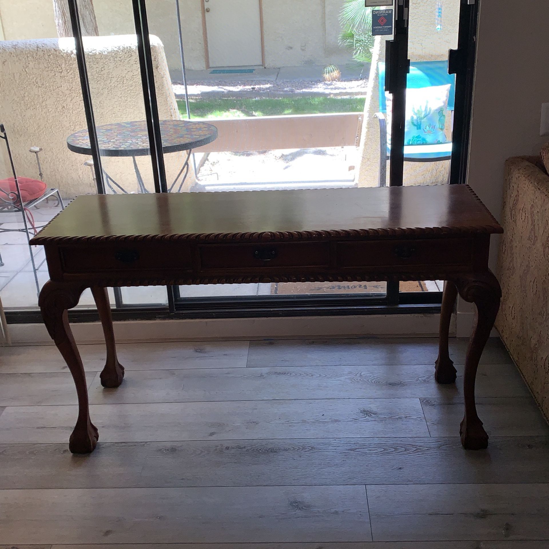 Sofa Table/Small Desk