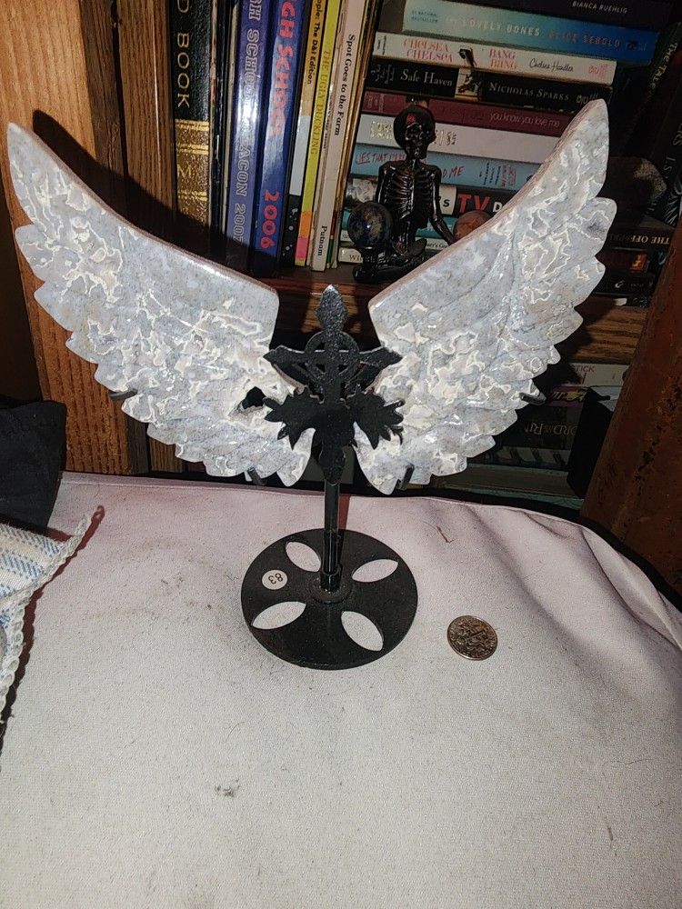 Moss Agate Wings With Stand