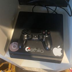 PS4 Slim 1TB