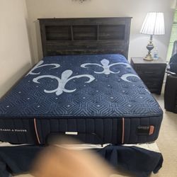 Stearns & Foster Mattress With Adjustable Frame And Headboard