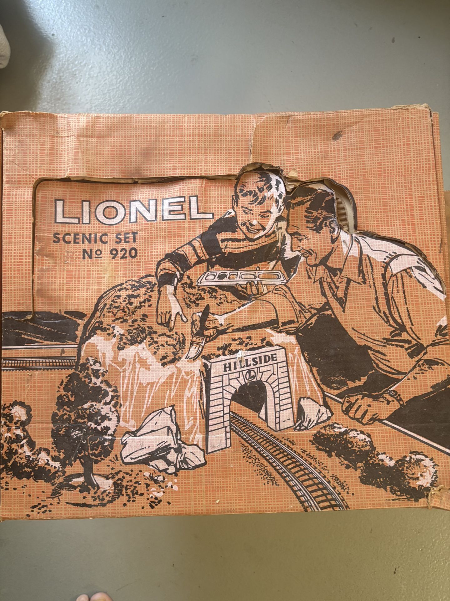 Vintage 1950s Lionel train Set Locomotive