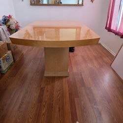 Beautiful Table With Four Chairs $200