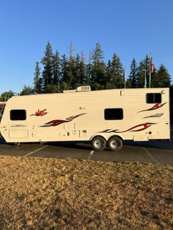 31ft Keystone Nrg Toy Hauler For