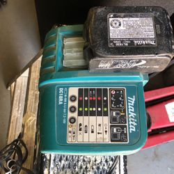 Makita Charger and 18v Battery