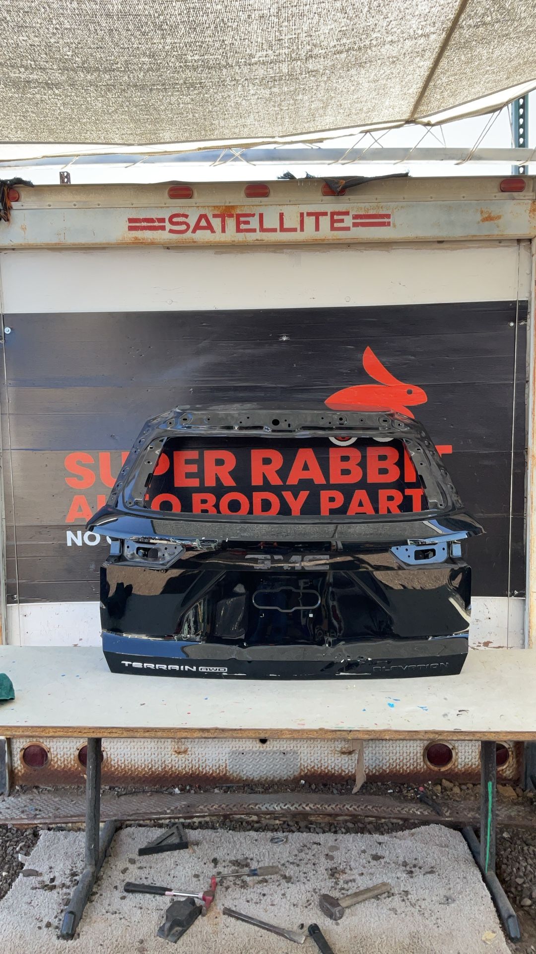 2025 Terrain Tailgate Shell OEM 2026