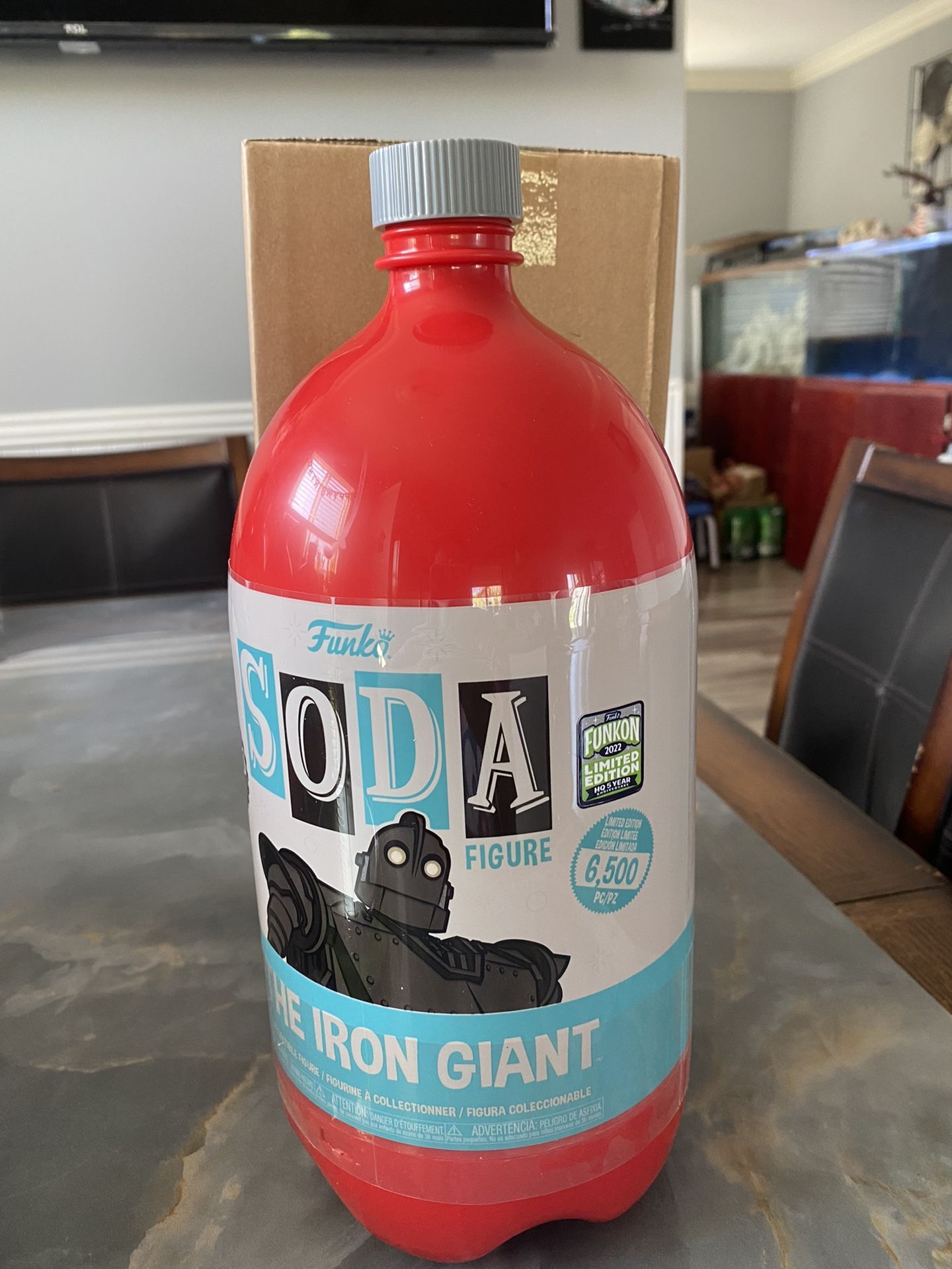Funko Soda 3-Liter The Iron Giant 2022 Funkon Exclusive Figure Sealed Bottle