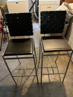 6  brown. Bar  Stools  good condition