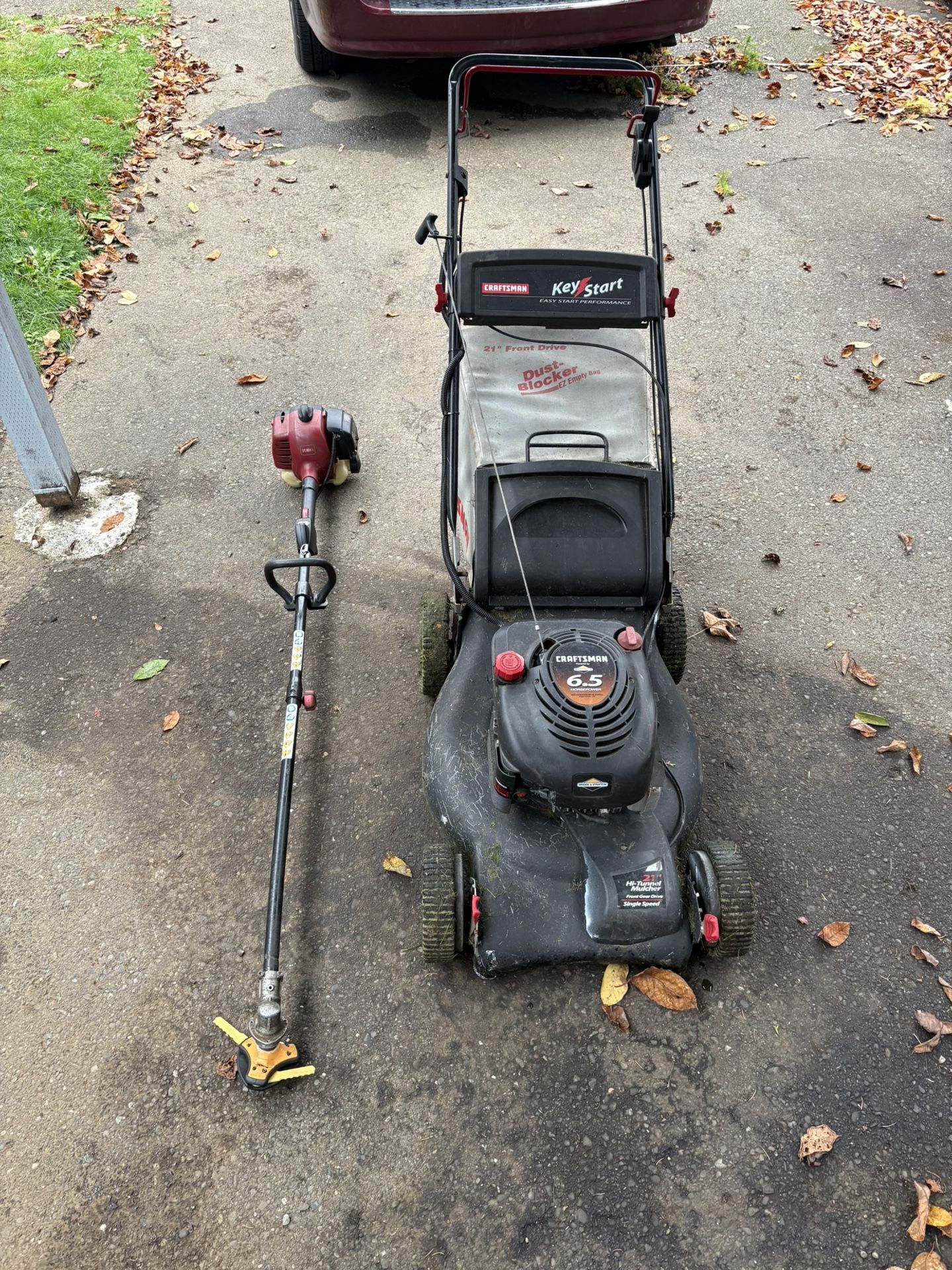 Craftsman 6.5 HP self-propelled lawn mower 21” & weedeater 