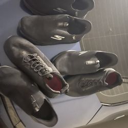 Tennis Skechers