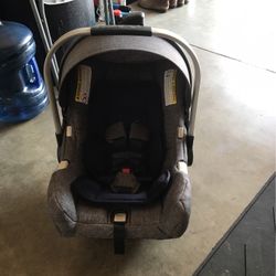 Stoke Nuna Baby Car Seat
