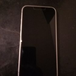 iPhone 16e 