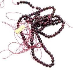 Lot Of Garnet Beads 20 Grams