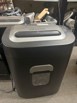 Royal 1620MX level P-3 confidential security shredder