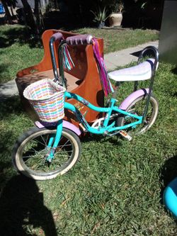 GIRLS BIKE