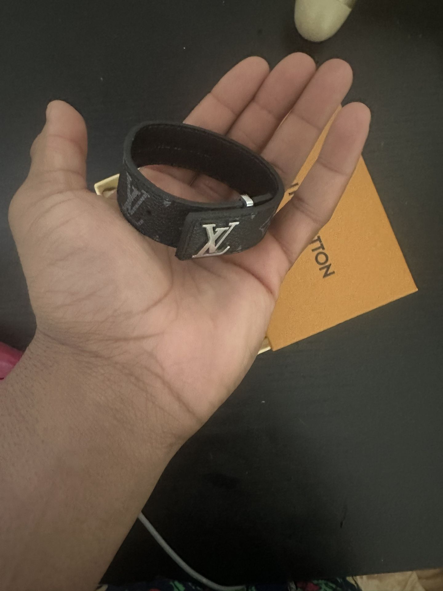 LV Braclet