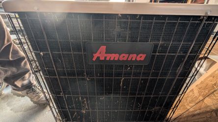 AMANA AC UNIT