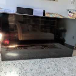 Samsung 75" 4k LED TV Malfunctioning [FREE]
