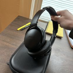Bose Quiet Comfort Wireless Headphones 