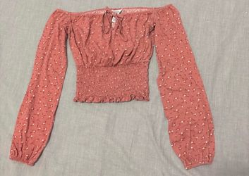 Arizona Floral Off-Shoulder Smocked Crop Top