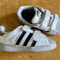 Adidas Superstar Shoes 