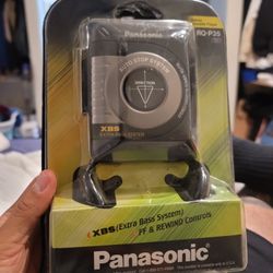 Panasonic portable cassette player RQ-P35 XBS with headphones and box