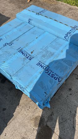 Teja Gris $45 la esquadras.