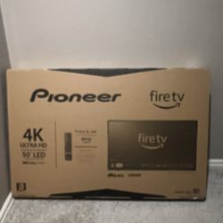 Pioneer  50’ TV