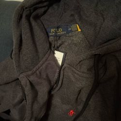 $100 NEVER WORN POLO SET