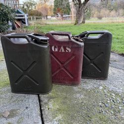 Vintage Army gas cans lot of 3